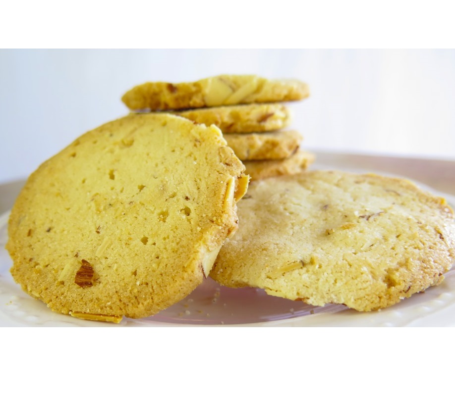 almond_cookie(square).jpg