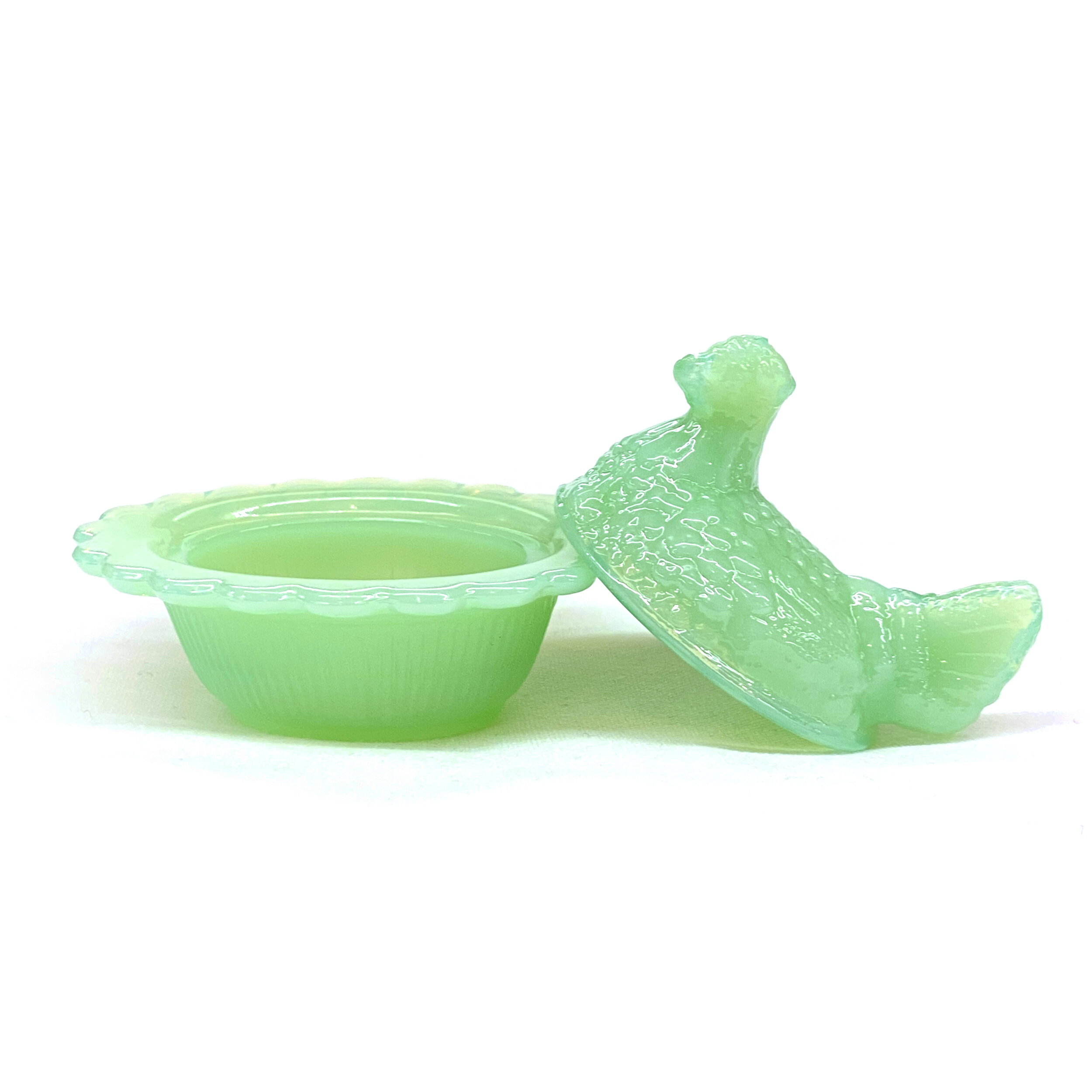 Mini Hen - Jadeite 2.jpg