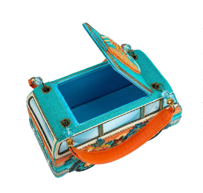 catch a wave 6.PNG
