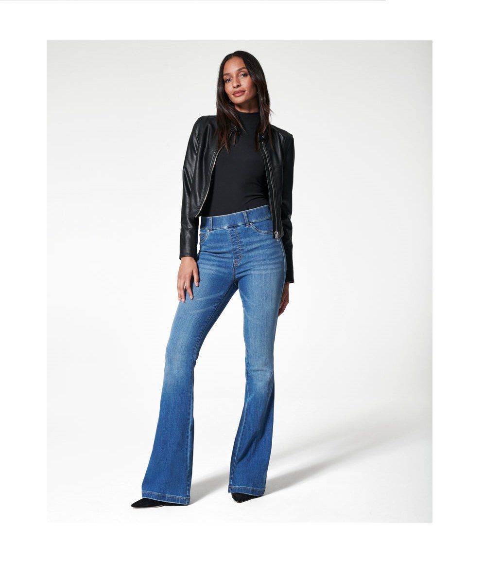 Flare Jeans in Vintage Indigo