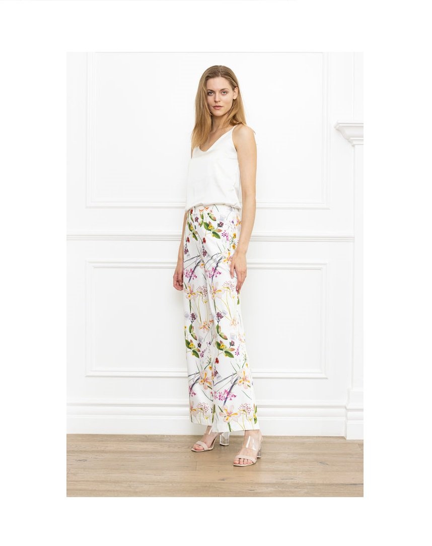 42720ivoryprintpant_84_5_590x.jpg