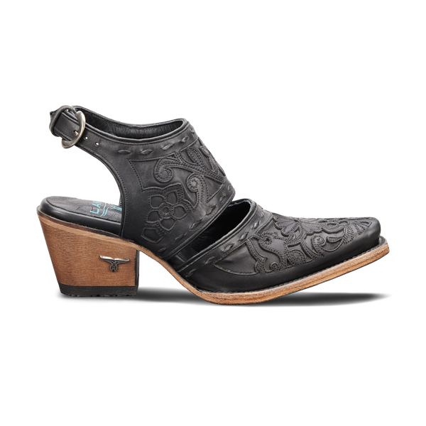 lb0458e_robinmule_pumanegro_ps7_20220111_2.png