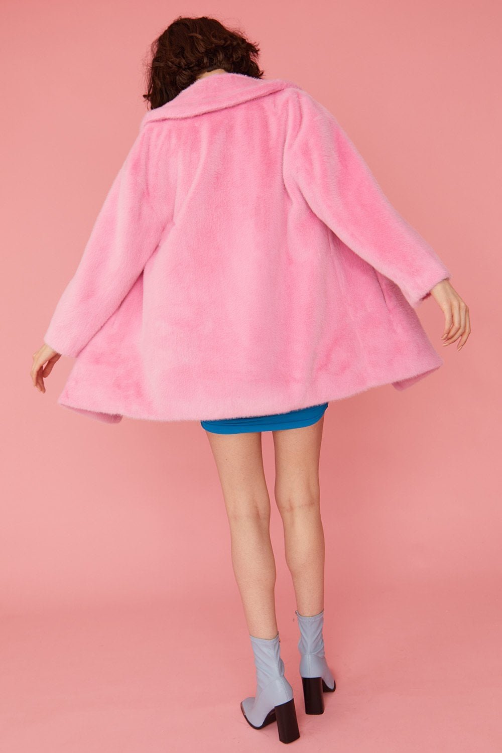jayley-pink-faux-fur-duchess-midi-coat-p12459-84979_image.jpg